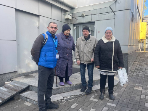 Втрата дому, але не людяності - як родина з Донеччини знайшла у Запоріжжі підтримку та сили рухатися далі