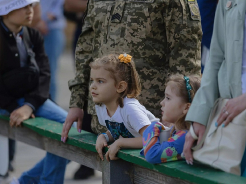 За сміливість під час війни – запорізька п'ятирічна акторка стала лауреаткою акції «Діти-Герої 2024»