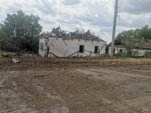 Понад пів тисячі ворожих ударів по Запорізькій області за добу - поранена жінка