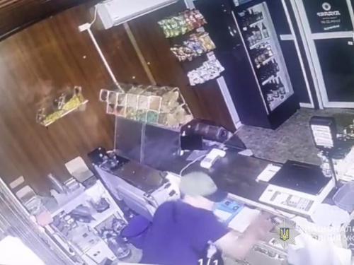 Знову за старе — у Запоріжжі затримали злодія-рецидивіста з рф, який обікрав кіоск та квартиру (фото)