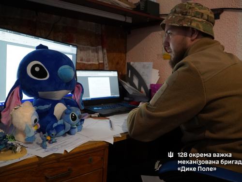 Пройшов пекло боїв на Донеччині та під Запоріжжям - піхотинець з мултяшним талісманом воює на фронті (фото)