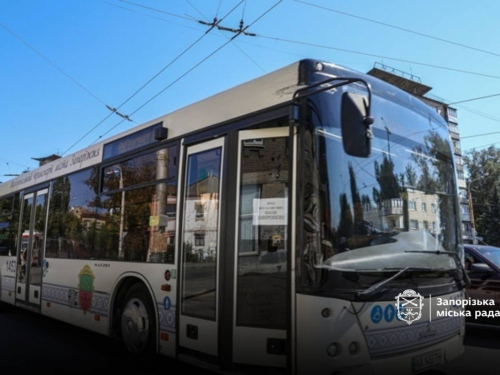 Безкоштовний проїзд для всіх: як у Запоріжжі працюватиме комунальний транспорт на поминальні дні