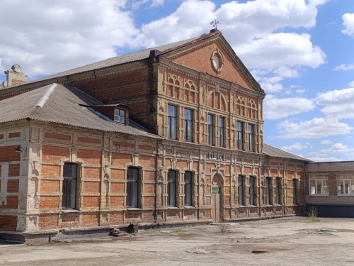 Школа 81 у Запоріжжі, побудована менонітами. Фото: Антоніна Фролова