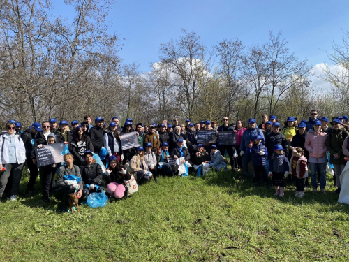 Зібрали 15 тонн сміття - на Хортиці відбувся масштабний Марш прибирання
