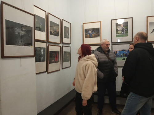 У Запоріжжі відкрили виставку найкращих фотографій з різних країн одного з міжнародних конкурсів - вхід безкоштовний