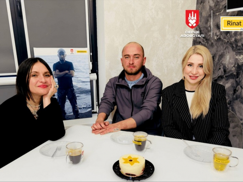 Захисник Маріуполя Всеволод Осінський отримав квартиру за програмою "Вдома", фото:   steelfront.scm.com.ua.