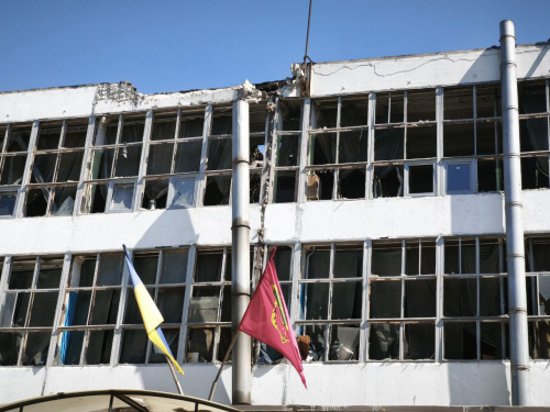 Обстріл забруднив землю – у Запоріжжі рахують збитки довкіллю після удару по Комунарському району (фото)