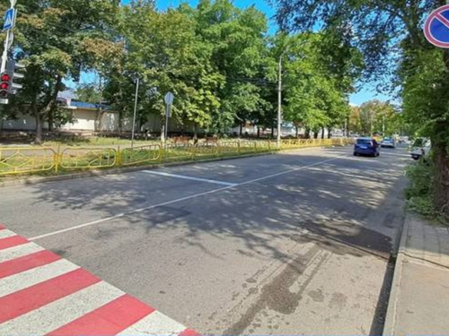 Нові знаки - у Запоріжжі заборонили паркування на двох відомих ділянках