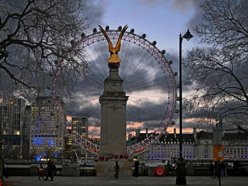 Фотовиставка "Imagine Britain" ("Уявіть собі Британію") Володимира Клюєва. 