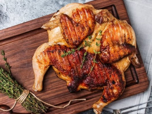 Готуємо курку гриль у маринаді з томатного соку за рецептом фудблогера з Одеси