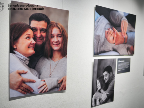 "Завдяки собаці я познайомився з майбутньою дружиною" - на виставці розповіли, що надає сили запорізьким ветеранам 