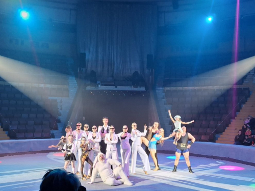 CRAZY заєць на арені: у Запоріжжі показали яскраву прем’єру циркового шоу