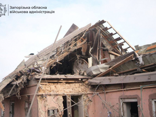 Поранені мирні мешканці та пошкоджене житло: що сталося в Запорізькій області за добу (фото)
