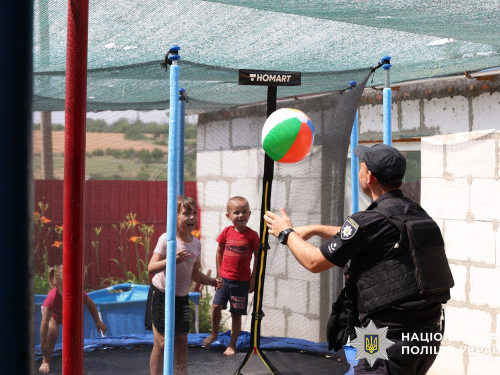 "Найстрашніше - не довезти": як відбувається евакуація з прифронтових громад на Запоріжжі (фото, відео)