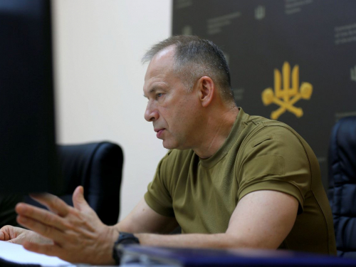 Ворог перекидає війська на Запорізький напрямок і планує штурм - Головнокомандувач ЗСУ
