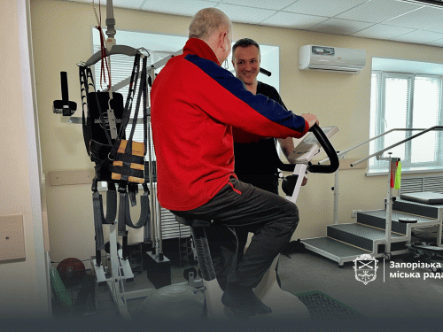 Понад 700 пацієнтів за рік: як у Запоріжжі допомагають людям повернутися до життя (фото)