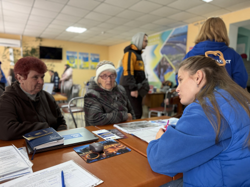 "Єдине вікно" надії: як у Запоріжжі підтримують людей після евакуації