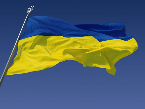 Запорізькі волонтери планують пошити велетенський прапор України: як долучитися