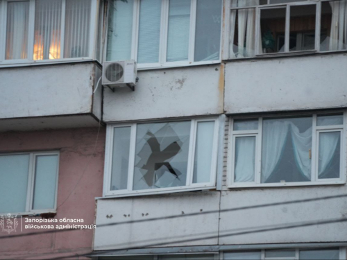 Окупанти атакували Запоріжжя: армія рф завдала удару по житловому району - що відомо (фото, відео)