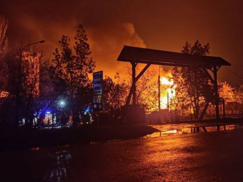 У Мелітополі підсмажили окупантів: вибухи чули по всьому місту - відео