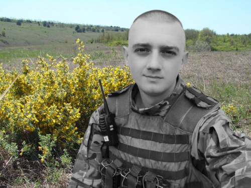 Уродженець селища Новомиколаївка Микита Кітіков працював на Запоріжсталі та загинув, захищаючи Україну