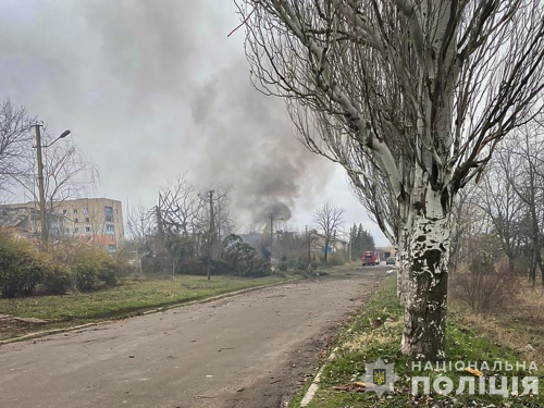 Як виглядають місця ранкових ракетних ударів у Комишуваській громаді - фото