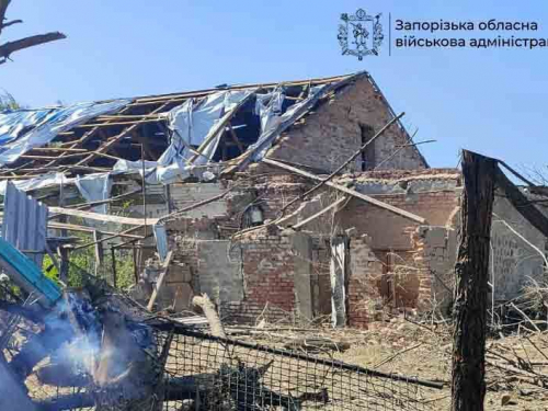 Росіяни скинули КАБи на село у Запорізькій області - поранено двох чоловіків