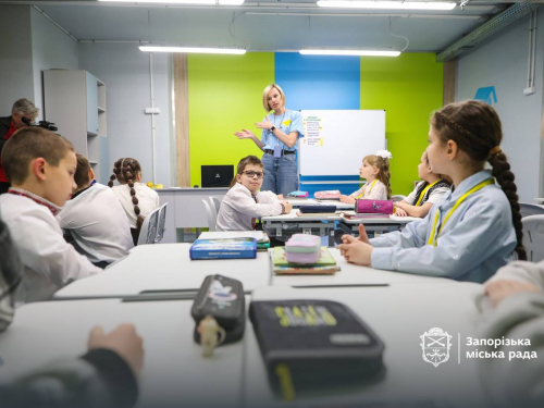 У прифронтовому Запоріжжі навчаються десятки тисяч дітей, фото міськради