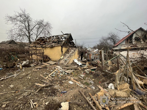 Ворожий КАБ влучив у приватний будинок у Запорізькому районі - загинула людина, кількість поранених збільшилась