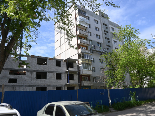 Став на поверх вище - як у Запоріжжі просувається відновлення будинку, зруйнованого російською ракетою (фото)