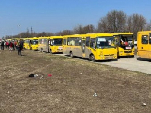 У Запорізькій області окупанти не пропускають чоловіків через блокпости