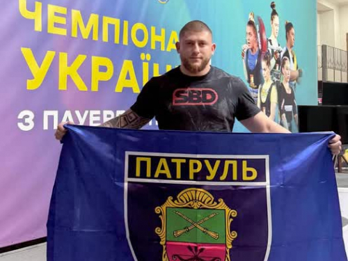 Запорізький патрульний Віктор Кокорін довів, що служба та спорт — сумісні