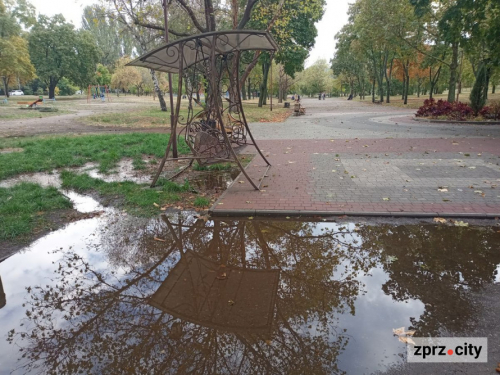 Безпека під час прогулянок - у двох парках Запоріжжя збудують укриття