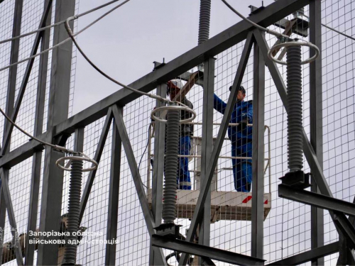 У Запоріжжі облаштовують підземне укриття для трансформатора підстанції