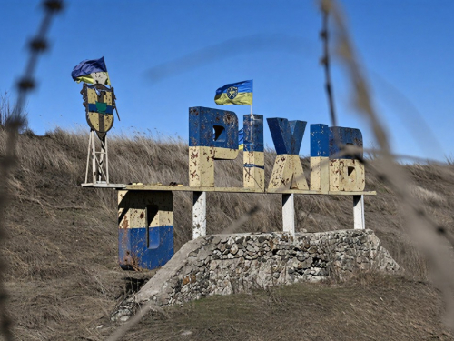 Попросили вивезти з прифронтового міста: запорізькі поліцейські евакуювали маломобільну пенсіонерку та її доньку (відео)