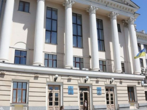 В Запорожье депутатов созывают на внеочередную сессию горсовета