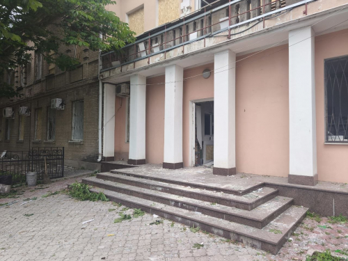 Наслідки обстрілу Олександрівського району Запоріжжя 26 травня