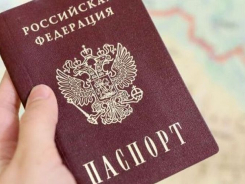 Всіх жителів окупованої частини Запорізької області змушують отримати російські паспорти