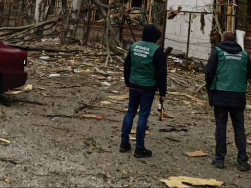 Масштабні наслідки обстрілу в Запоріжжі — екологи фіксують руйнування (фото)