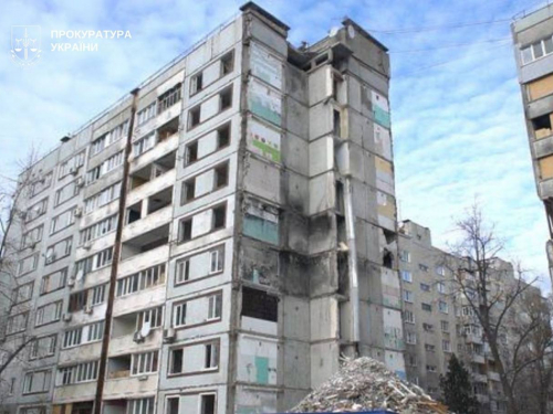 Мільйони з бюджету осіли на рахунках - у Запоріжжі викрили службовця на махінації з відновленням будинку