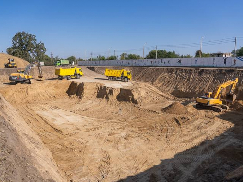 Завершать всього за кілька місяців - у Запорізькій області почали будувати сьому підземну школу