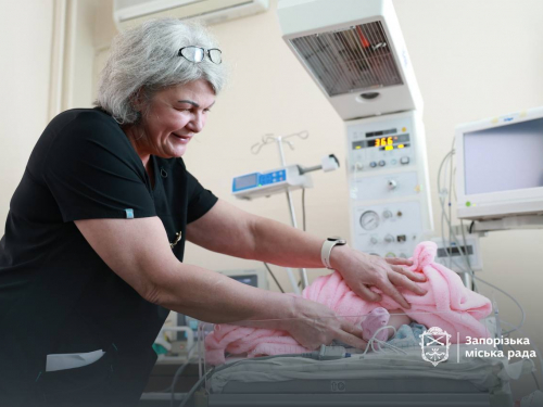 1 жовтня в Запоріжжі побільшало на двох маленьких містян.