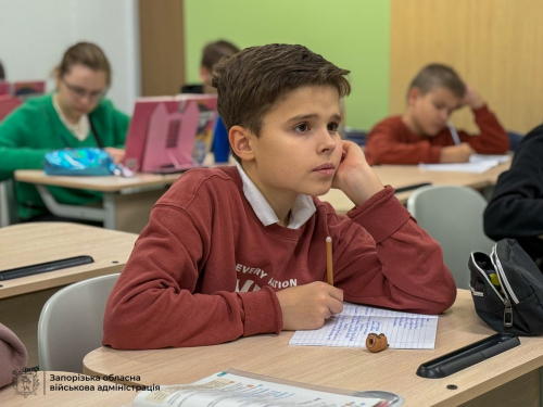 Як проходить навчання у новій підземній школі у Козацькому ліцеї в Запоріжжі - фото, відео