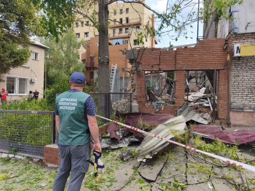 Уламки та вирви - в двох районах Запоріжжя зафіксували значне забруднення через ворожу атаку безпілотниками (фото)