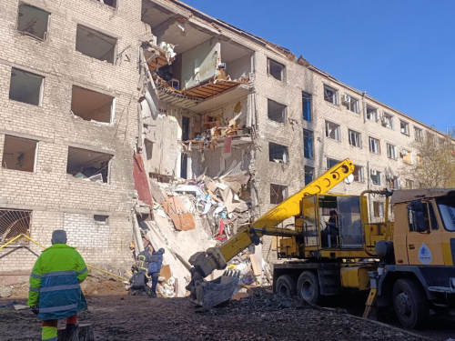 У Запоріжжі екоінспектори зафіксували масштабне забруднення території після масованого обстрілу (фото)