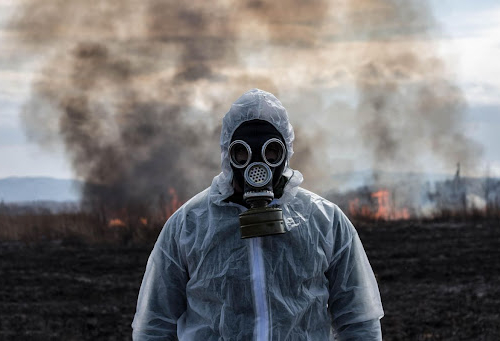 Немає чим дихати – запоріжці знову поскаржились на сморід від горілого пластику