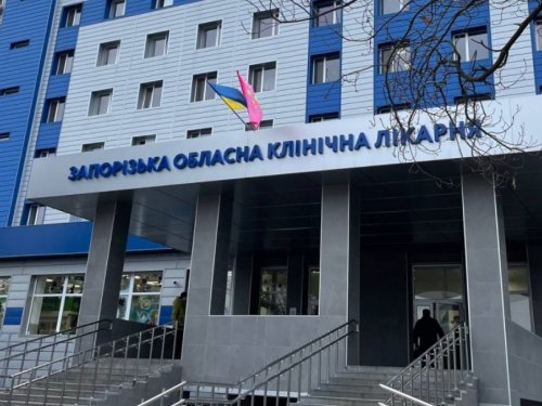 Запорізькі кардіохірурги врятували 81-річну жінку-лікаря