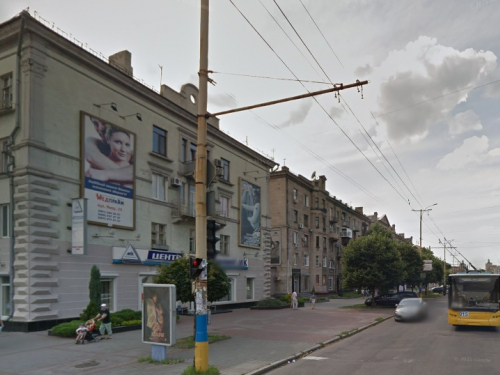З проспекту зникає реклама — як у Запоріжжі оновлюють центральну вулицю (фото, відео)