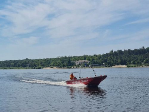 Крім порятунку на воді, служби здійснили 39 виїздів через наслідки ворожих атак