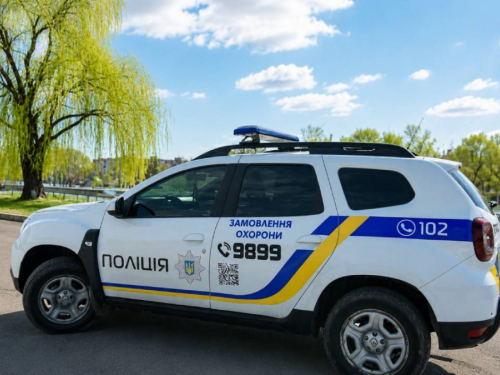 У Запоріжжі завдяки небайдужим людям і швидким діям поліцейських охорони літня жінка могла безпечно повернутися додому